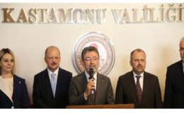 Tarım Orman Bakanı İbrahim Yumaklı Kastamonu’da Hemşerileriyle Bayramlaştı