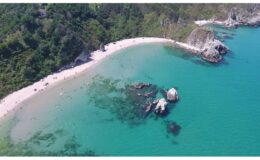 İstanbul’un Saklı Cenneti Akçakese Plajı