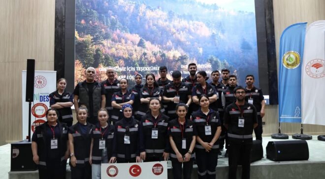 Üniversiteli Gençler Orman Yangınları İçin Eğitildi