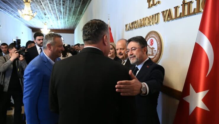 Bakan Yumaklı Bayramda Memleketinde