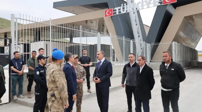 Gürbulak Gümrük Kapısı’nda Bayram Mesaisi