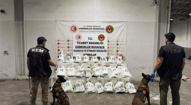 Mersin Limanı ve Gürbulak’ta Gümrük Operasyonu
