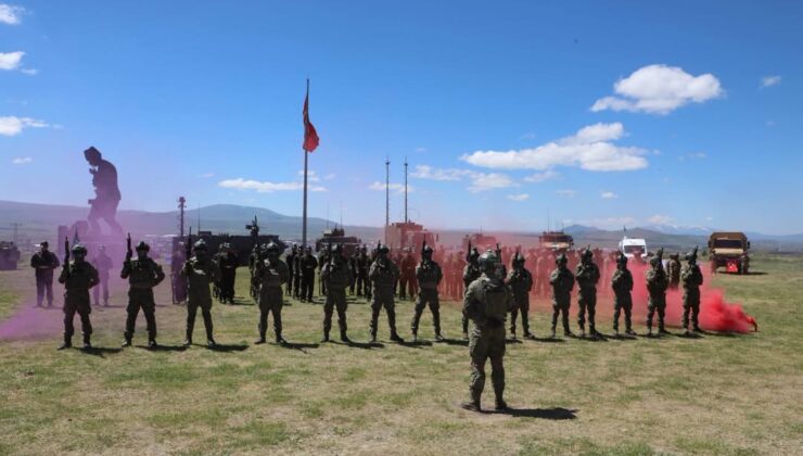 Türk Kara Kuvvetleri 2235 Yaşında!