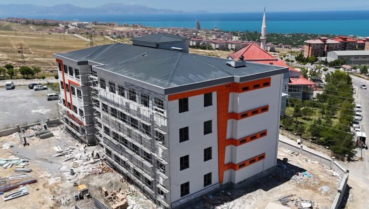 Son 3 Yılda Tam 280 Yeni Okul Şehre Kazandırıldı
